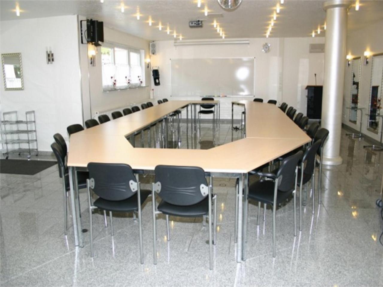 Apartmenthaus "Zum Lowen" Heidelberg - Ziegelhausen Zewnętrze zdjęcie